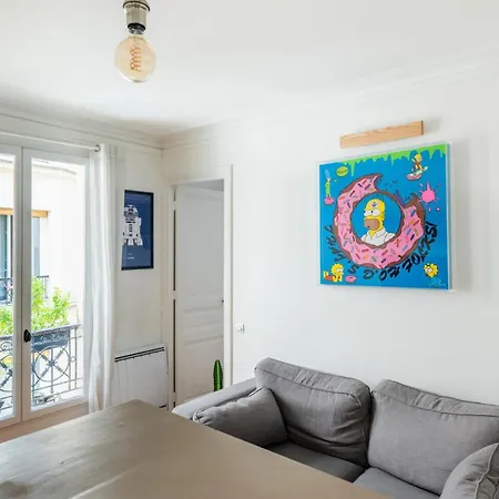 Charming In Heart Of Batignolles Apartment