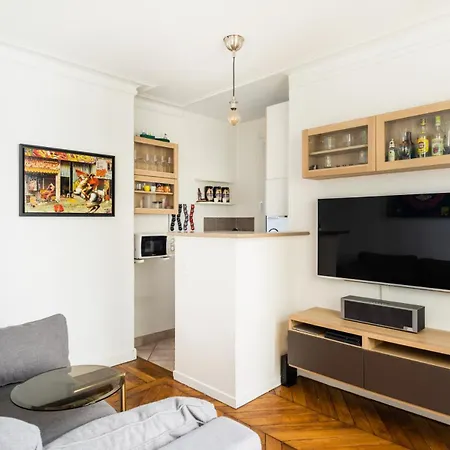 Apartment Charming In Heart Of Batignolles *